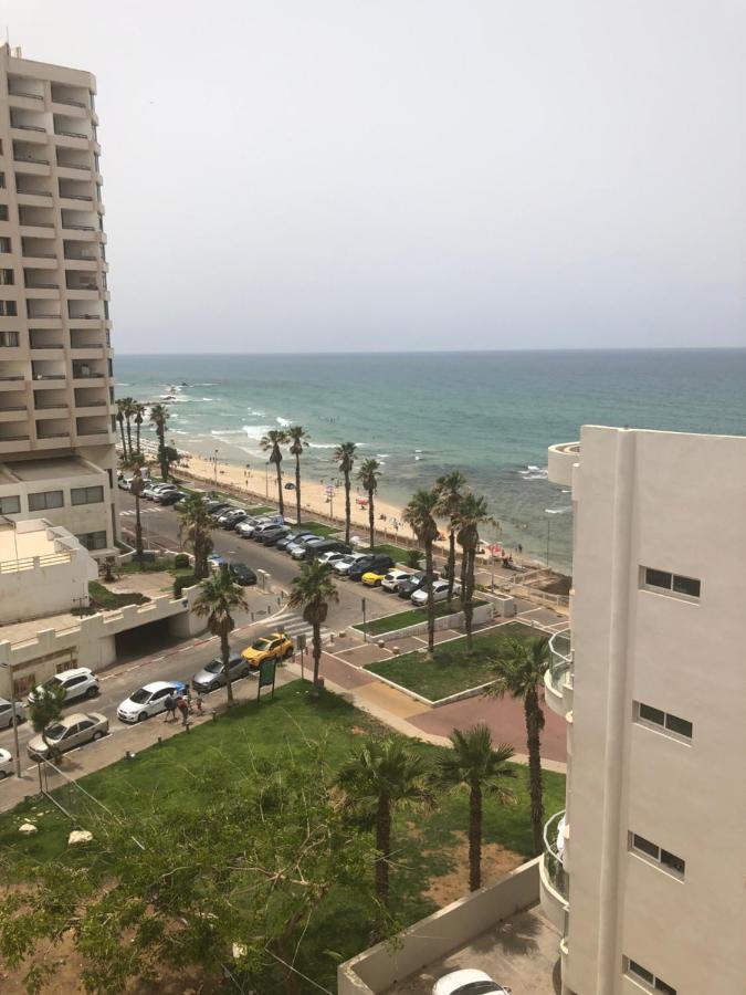 Apartment Oskar Beach Bat Yam Exterior photo